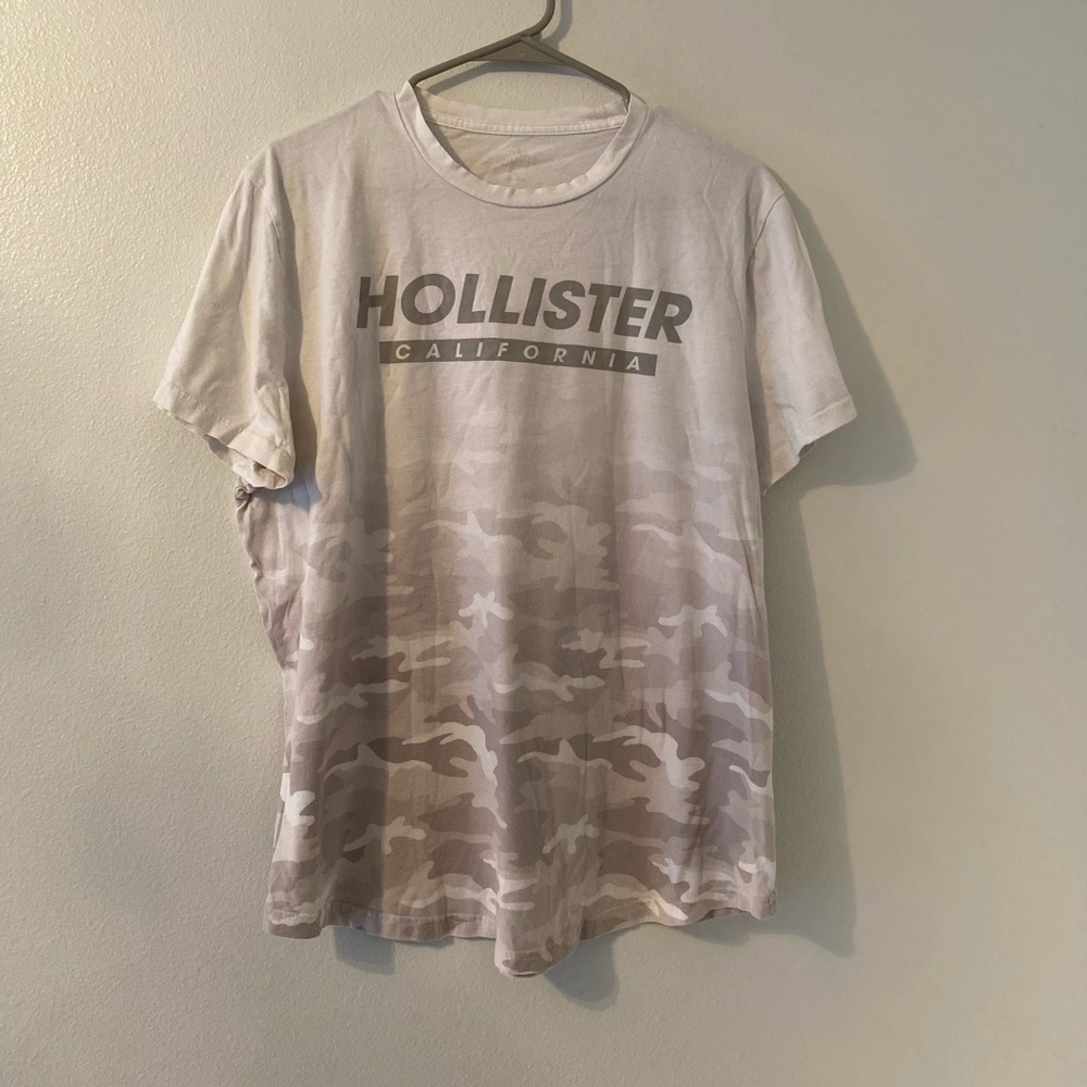 Men’s XL Hollister Tee